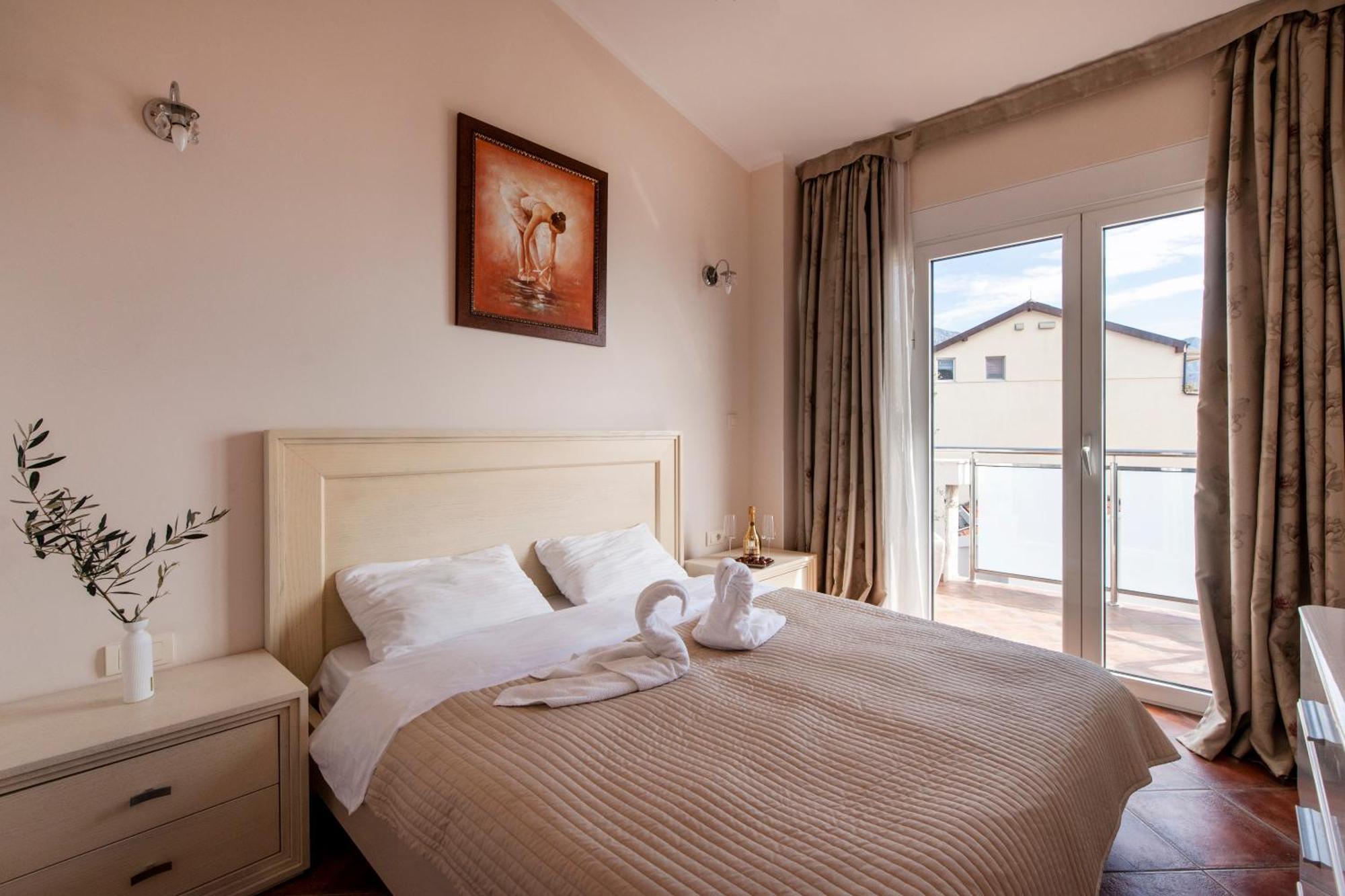 Lux M & A Apartments Budva Exterior foto